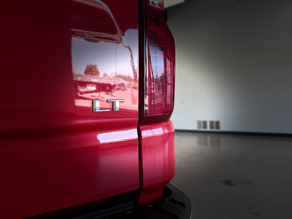 Used 2023 Chevrolet Silverado 1500 LT w/ Protection Package AWD/4WD image 29