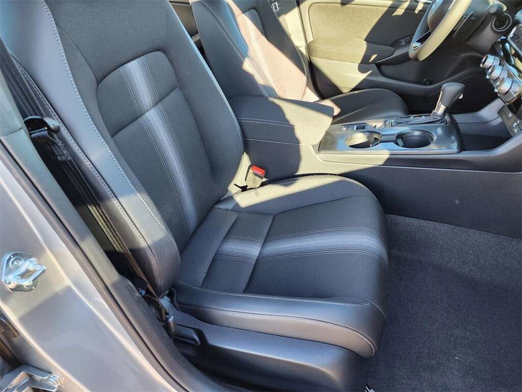 Used 2024 Honda Civic Sport image 15