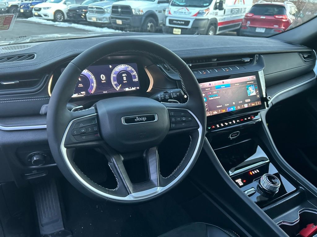 New 2026 Jeep Grand Cherokee Altitude image 42