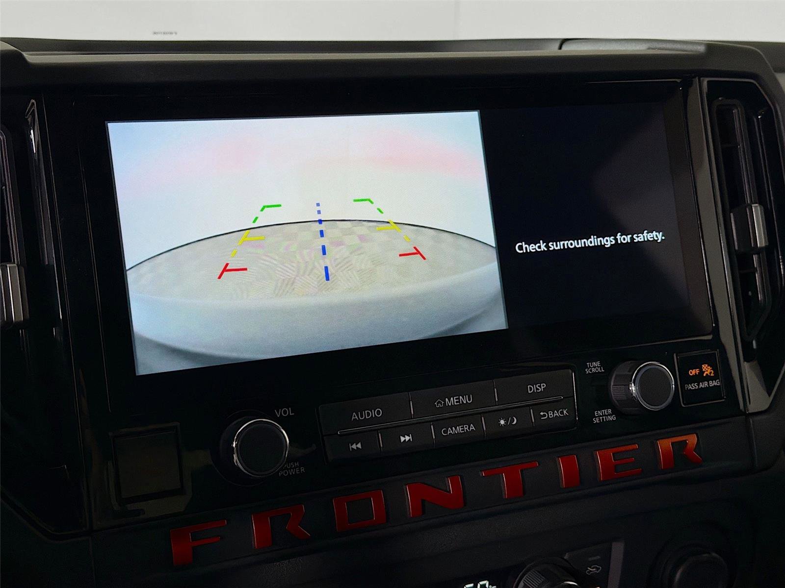Used 2025 Nissan Frontier PRO-4X AWD/4WD image 15