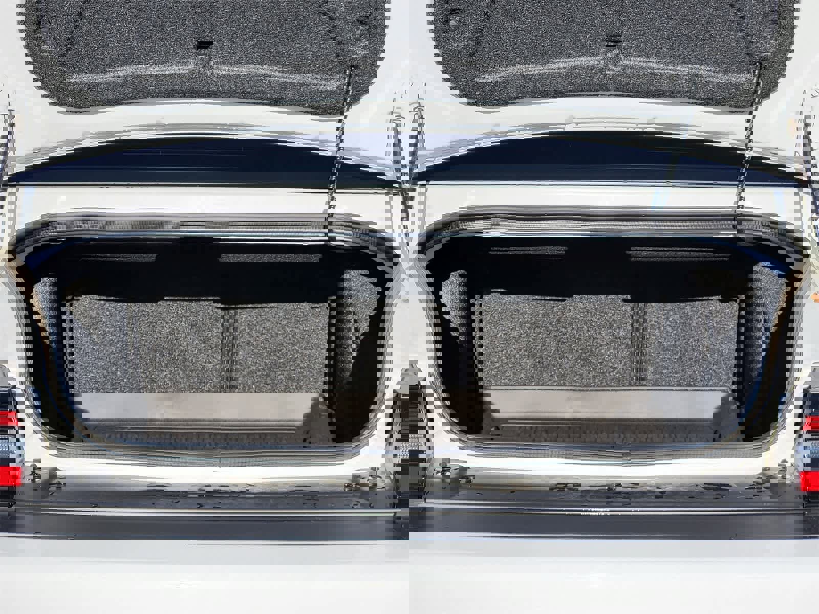 Used 2023 Dodge Challenger SRT Hellcat image 31