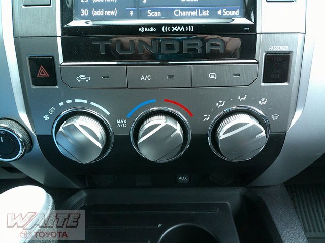 Used 2016 Toyota Tundra SR5 image 19