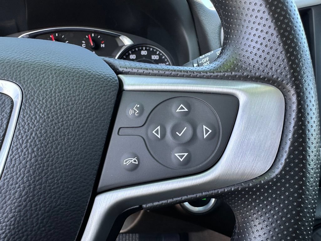 Used 2023 GMC Terrain SLE AWD/4WD image 37