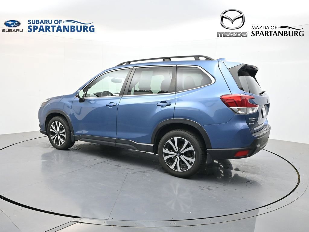 Used 2023 Subaru Forester Limited AWD/4WD image 6