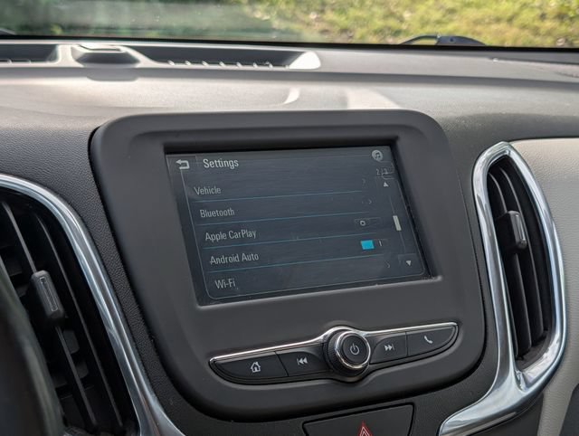 Used 2018 Chevrolet Equinox LT FWD image 21