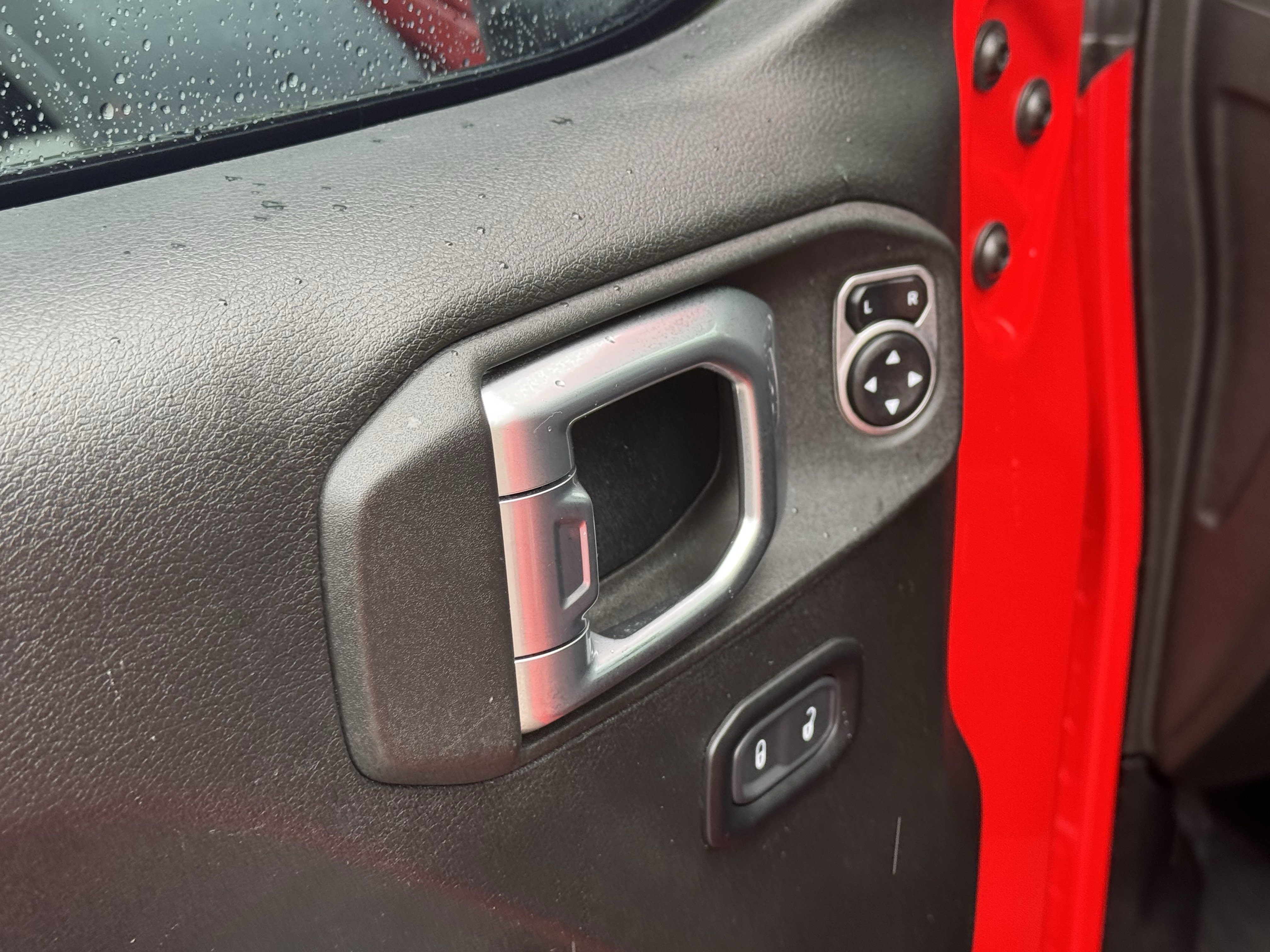 Used 2019 Jeep Wrangler Unlimited Rubicon AWD/4WD image 10