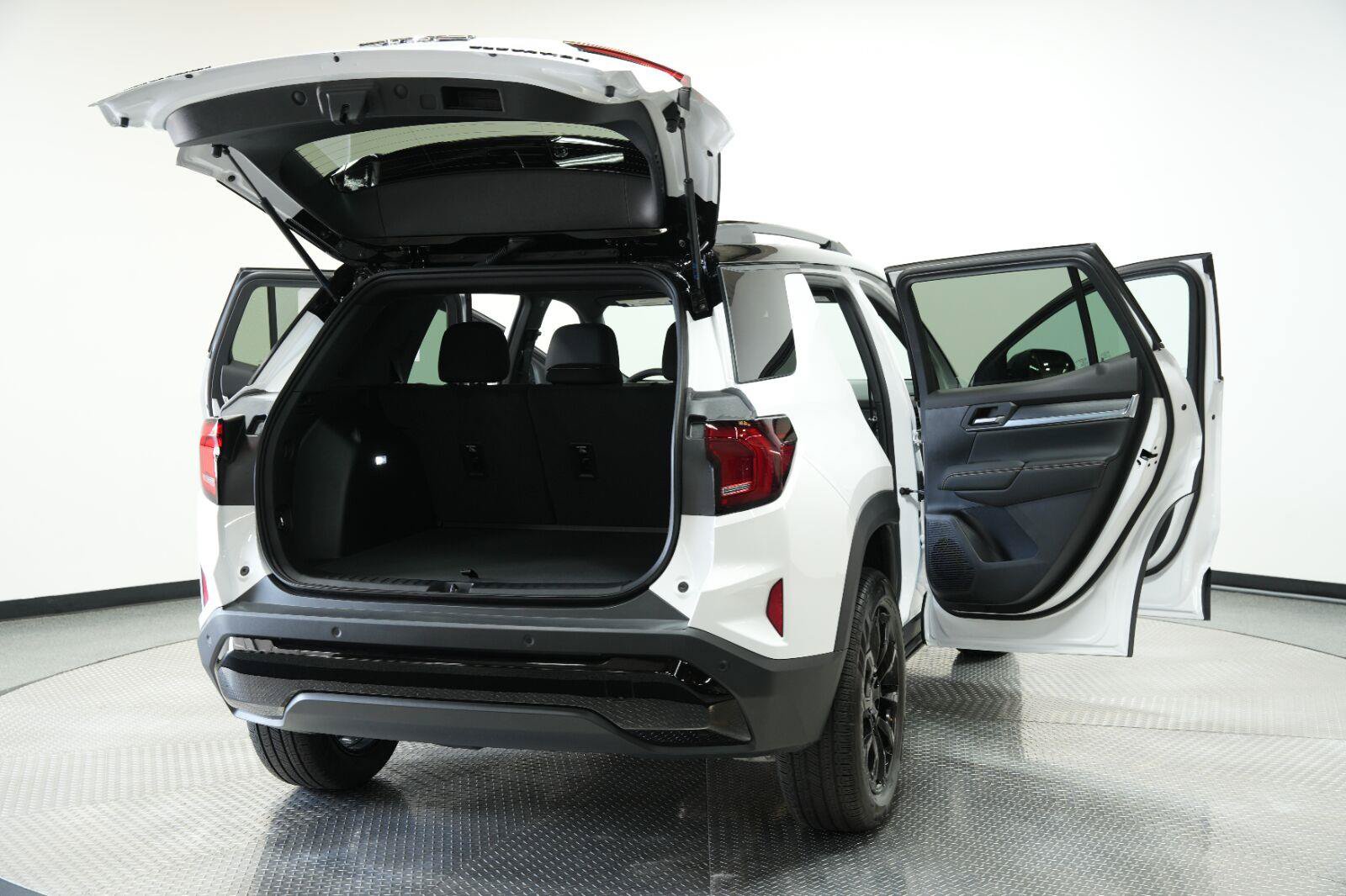 New 2027 GMC Terrain Elevation w/ Black Edition FWD image 12