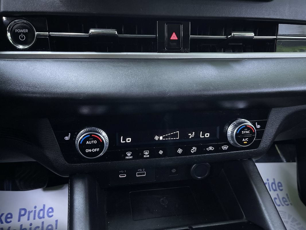 Used 2024 Mitsubishi Outlander Ralliart AWD/4WD image 25
