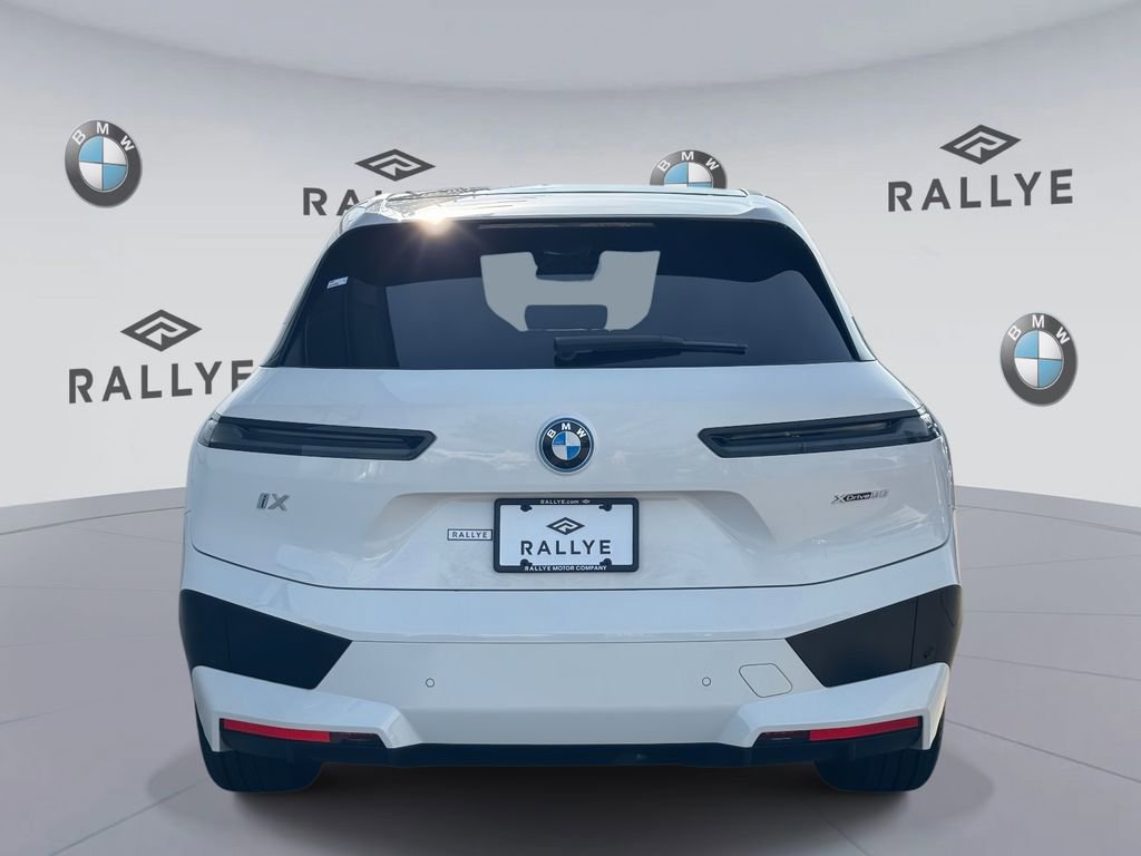 Certified 2025 BMW iX xDrive50 w/ Sport Package image 5