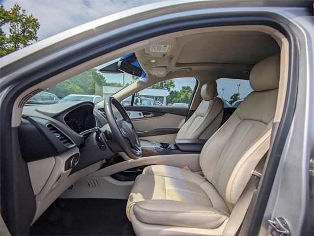 Used 2016 Lincoln MKX Reserve w/ Luxury Package image 13