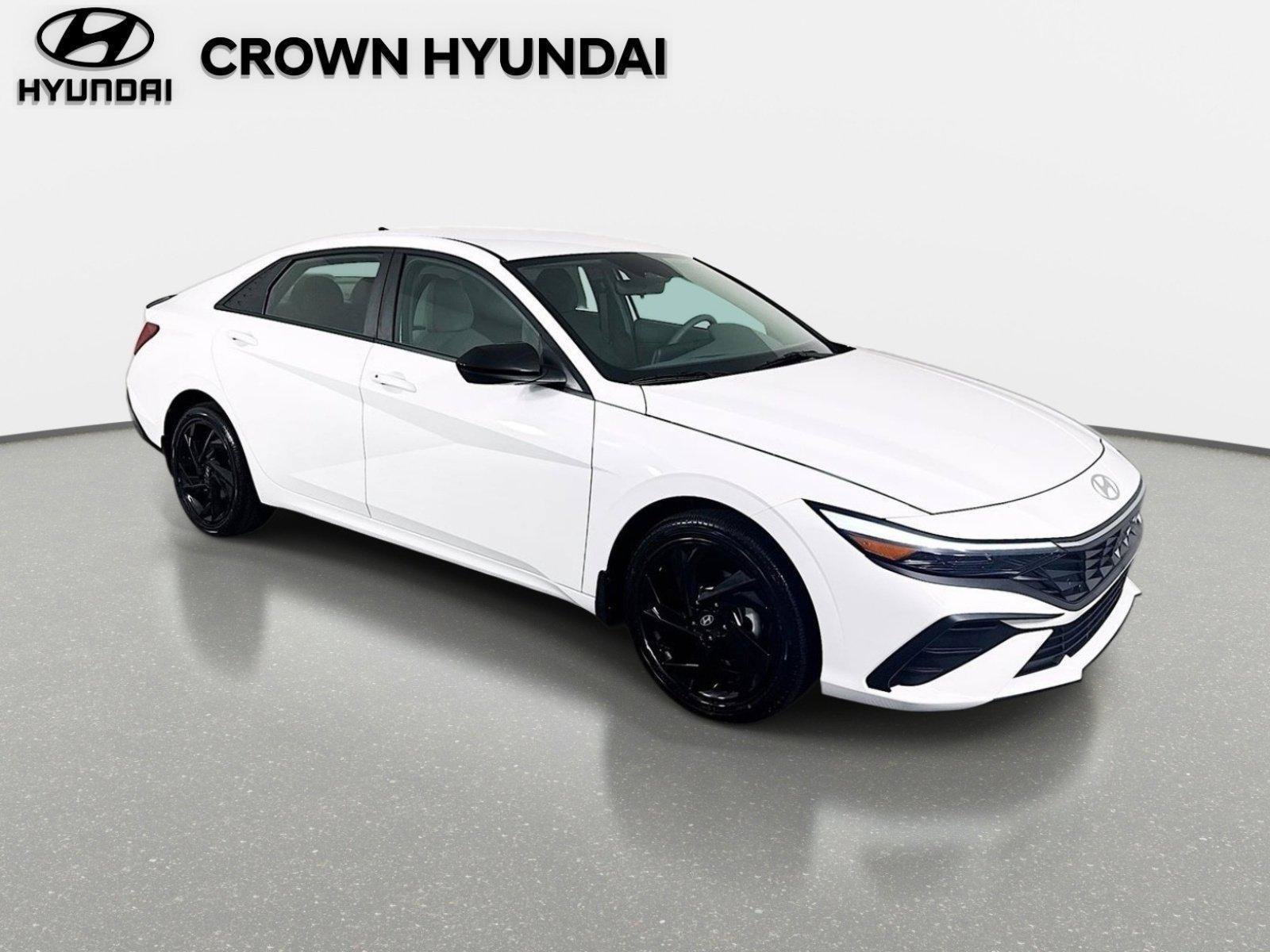 New 2026 Hyundai Elantra Sport FWD image 3