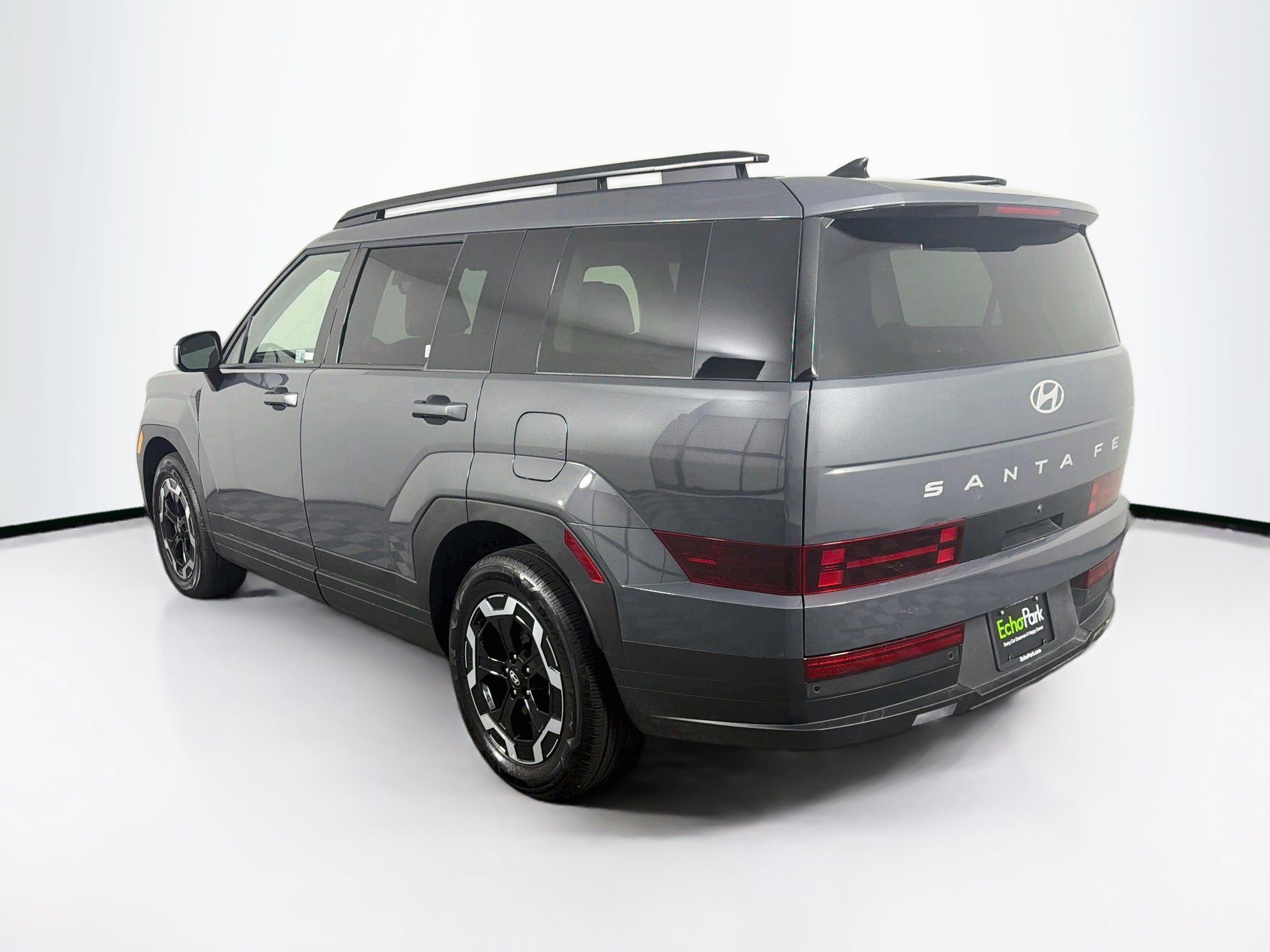Used 2026 Hyundai Santa Fe SEL FWD image 5