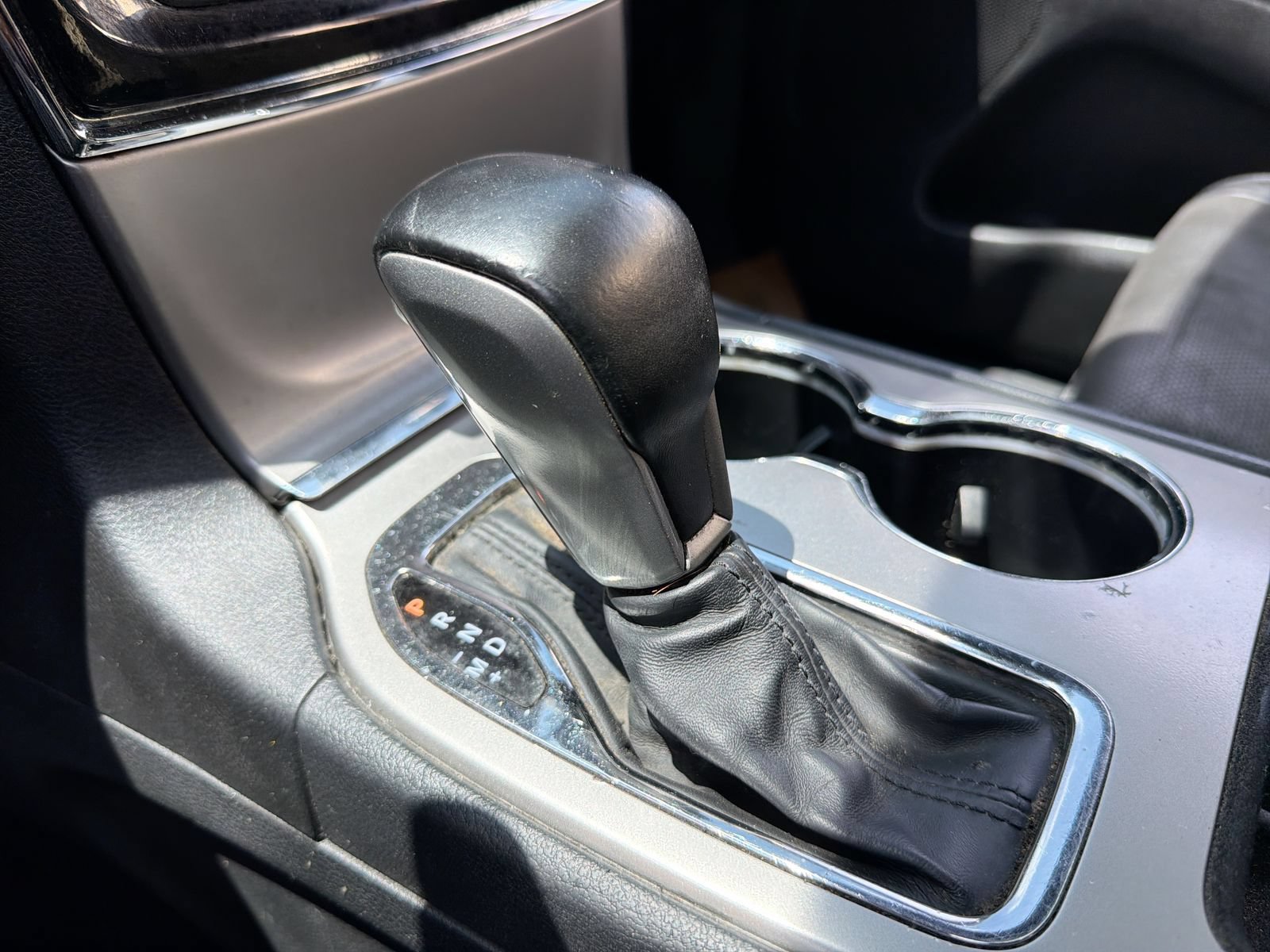 Used 2019 Jeep Grand Cherokee Altitude AWD/4WD image 32