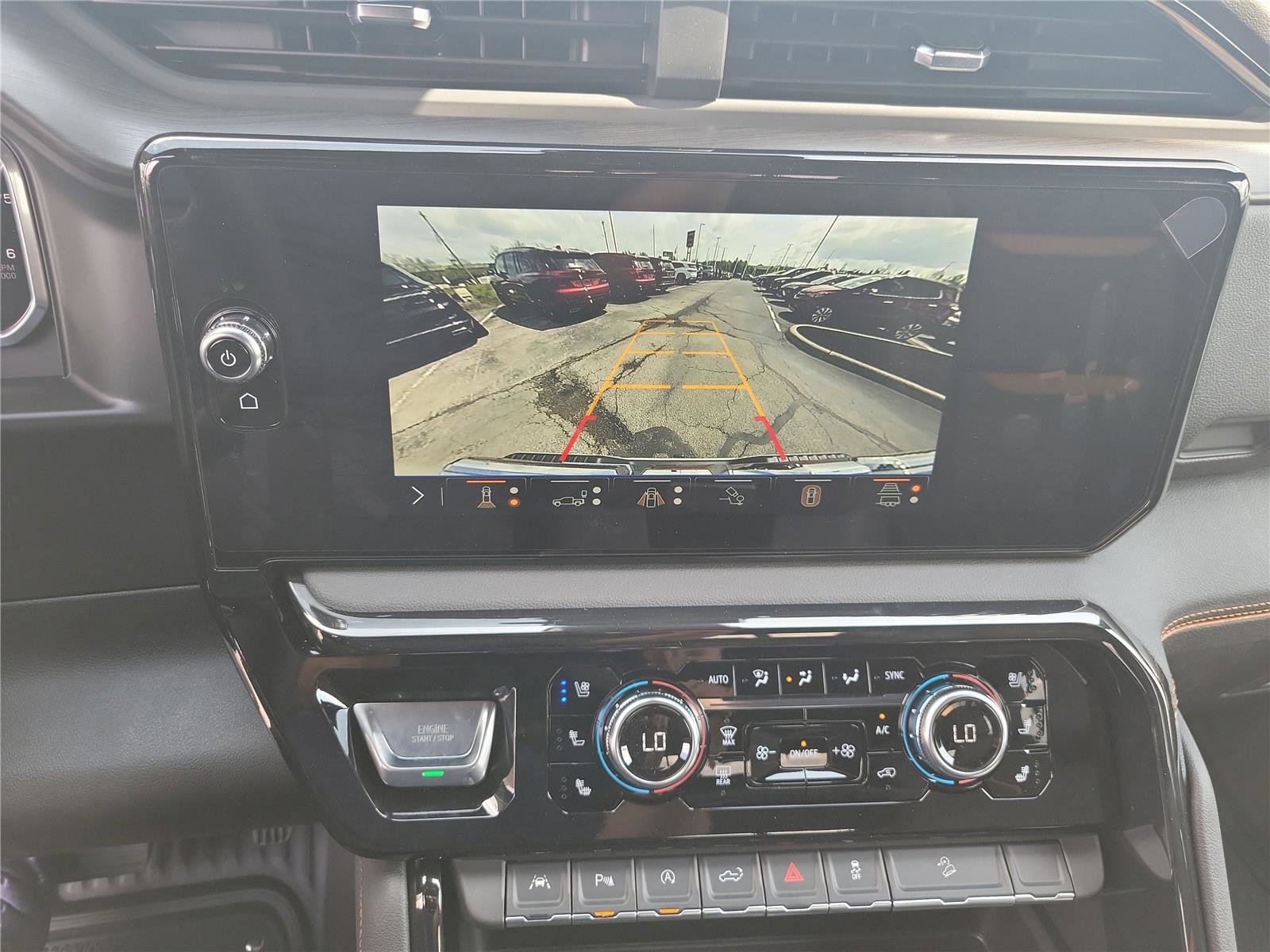 New 2026 GMC Sierra 1500 AT4 w/ AT4 Premium Package image 29