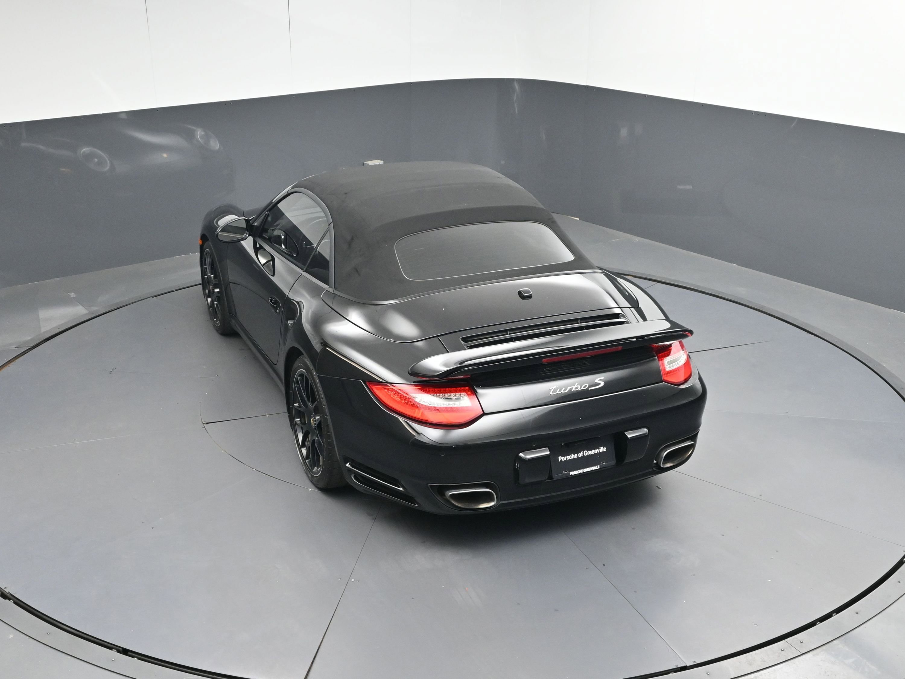 Used 2011 Porsche 911 Turbo S image 37