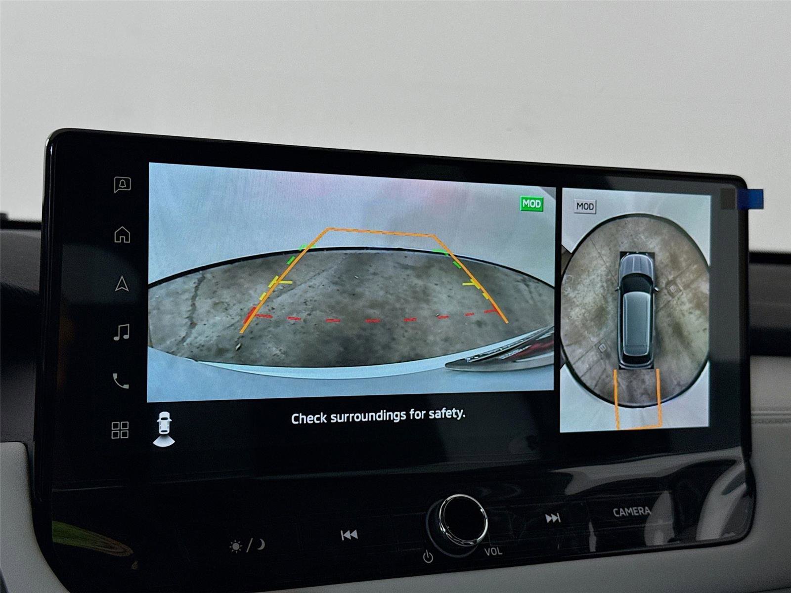 New 2026 Mitsubishi Outlander SE image 9