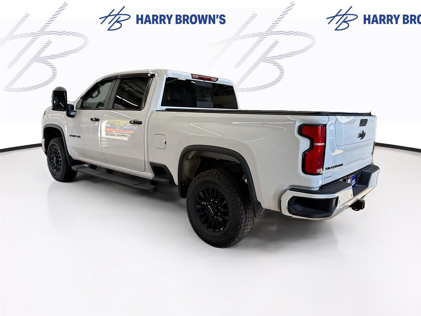 Used 2024 Chevrolet Silverado 2500 LT w/ Z71 Sport Edition AWD/4WD image 2