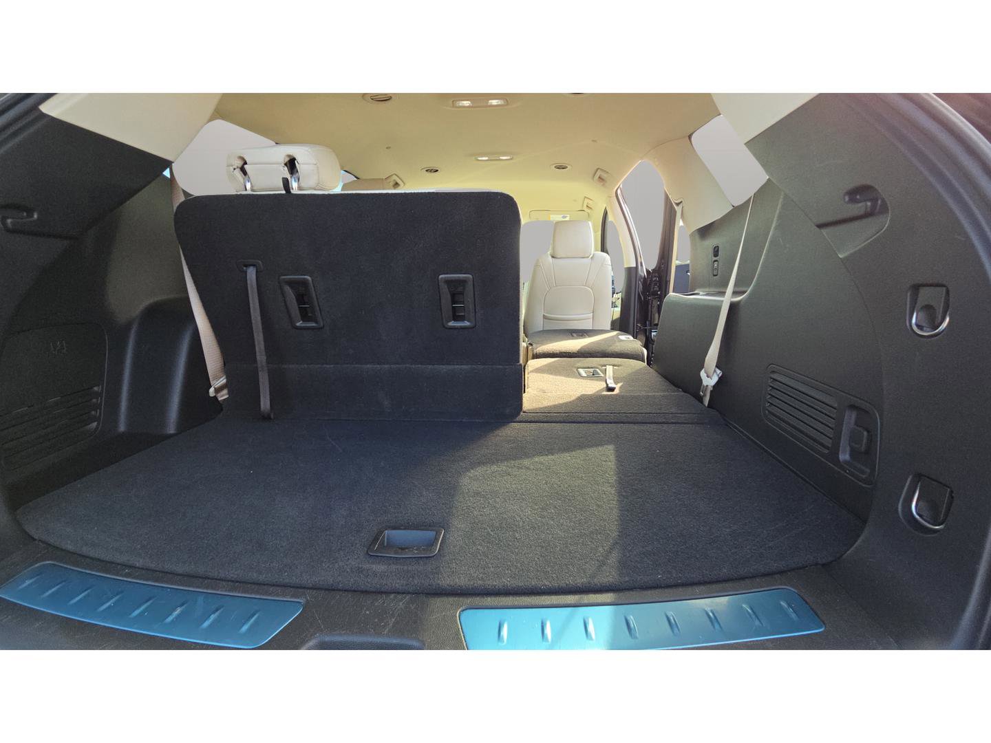 Used 2024 Buick Enclave Essence w/ Sport Touring Edition image 20