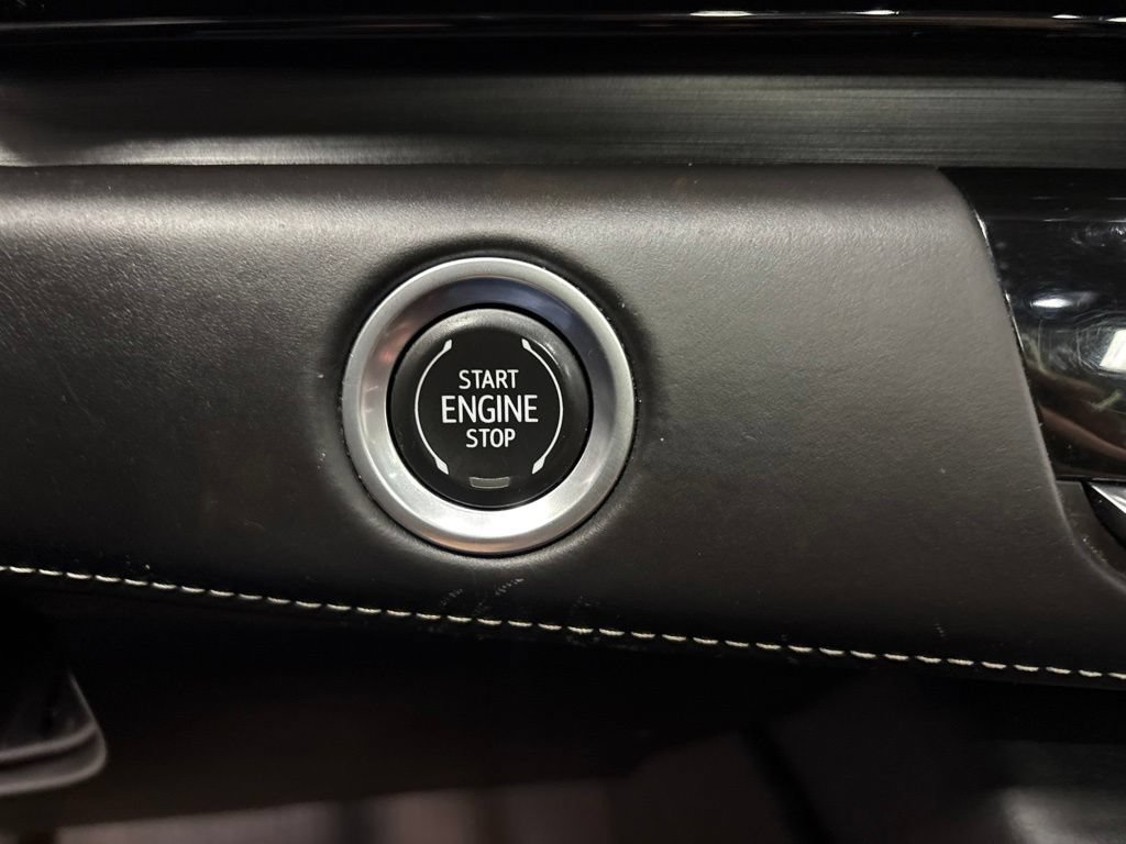 Used 2021 Cadillac Escalade Sport Platinum w/ Heavy-Duty Trailer Package AWD/4WD image 21
