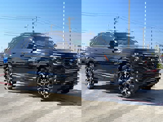 New 2026 Volkswagen Atlas Cross Sport SEL Premium R-Line image 5