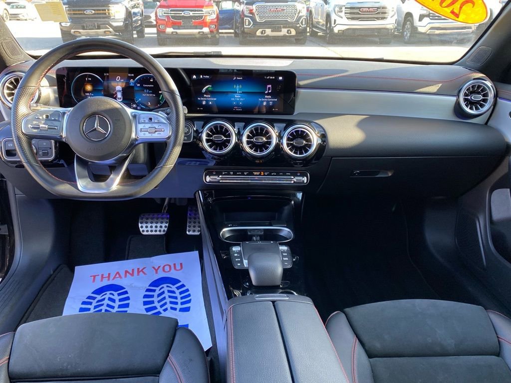 Used 2023 Mercedes-Benz CLA 250 image 28