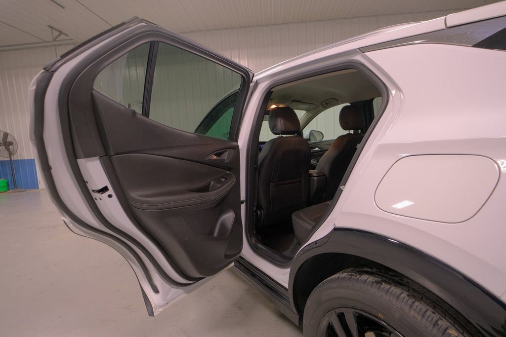 Used 2024 Buick Encore GX Sport Touring image 26