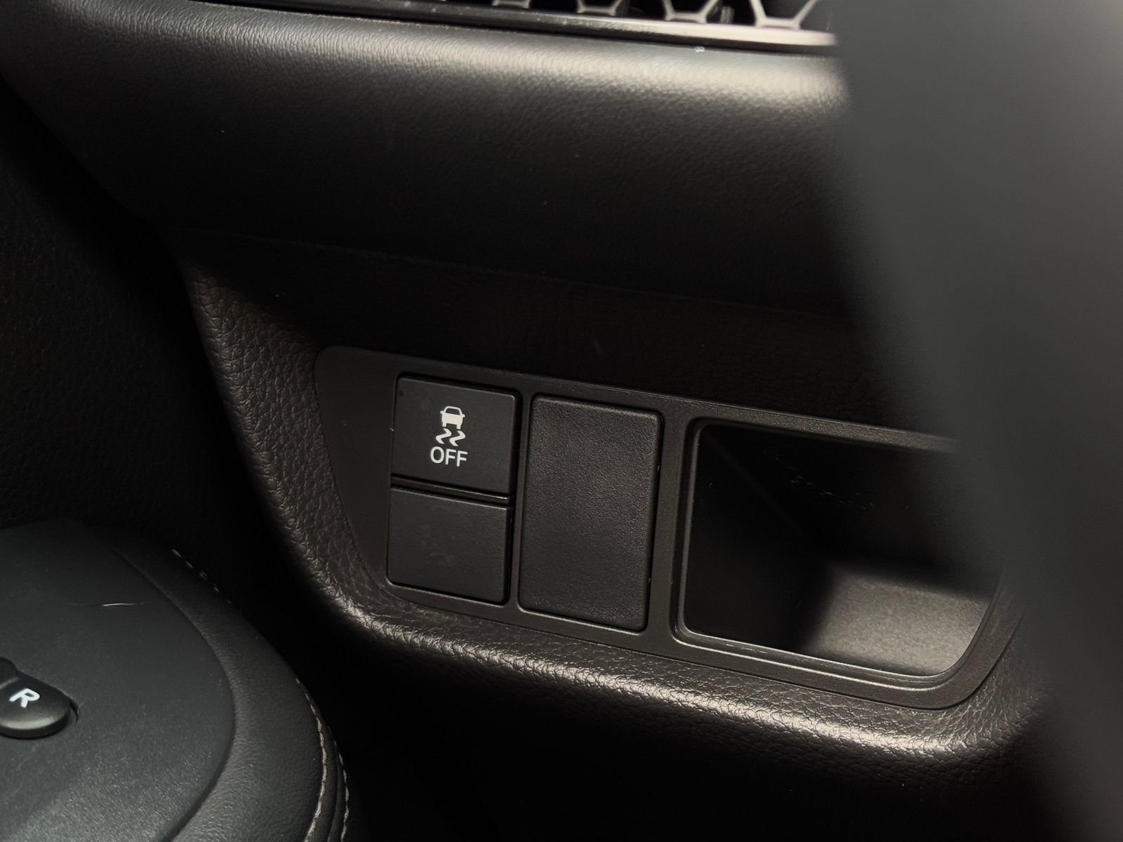 Used 2024 Honda HR-V EX-L image 34