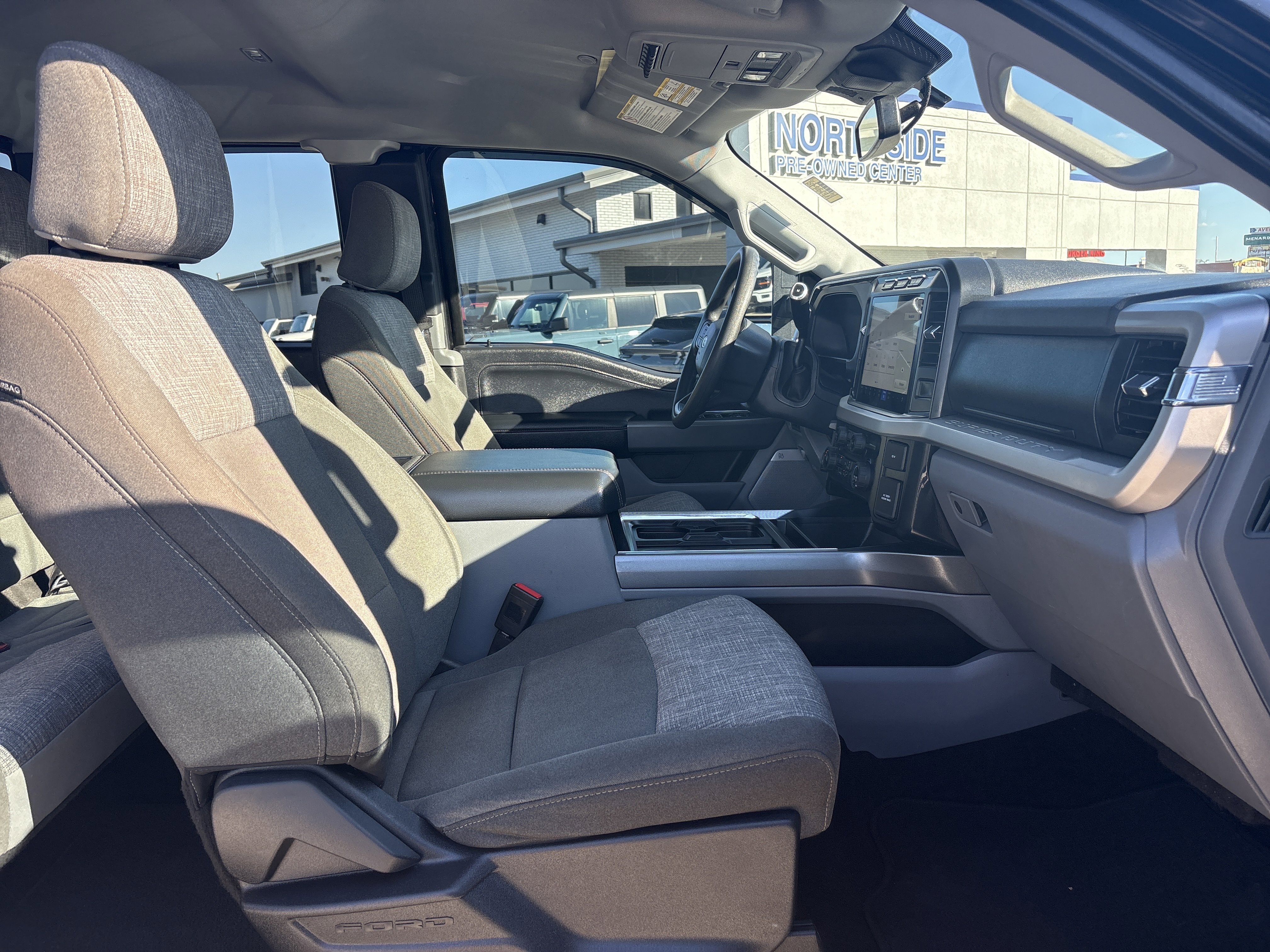 Used 2023 Ford F350 XLT w/ XLT Premium Package image 7