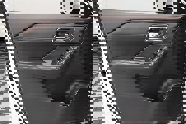 Used 2021 Nissan Rogue Platinum image 26