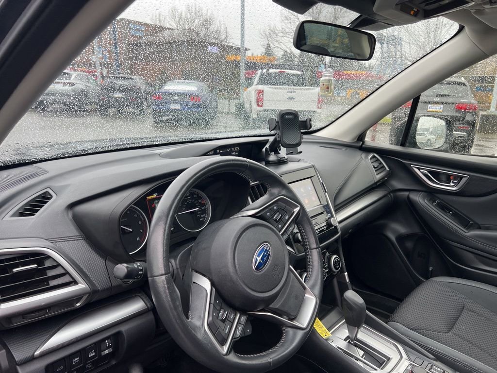 Used 2023 Subaru Forester Premium image 7
