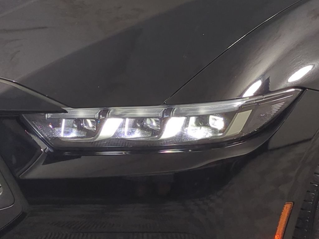 Used 2024 Ford Mustang Premium RWD image 10