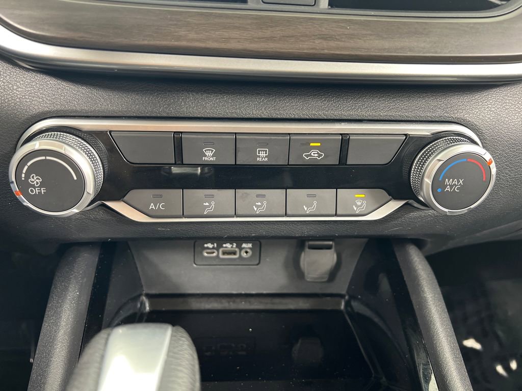 Used 2024 Nissan Altima 2.5 SV image 19