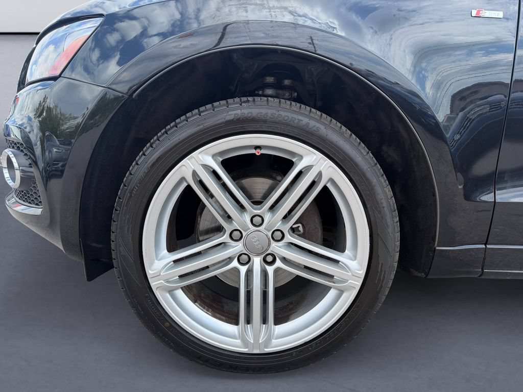 Used 2012 Audi Q5 3.2 Prestige AWD/4WD image 9