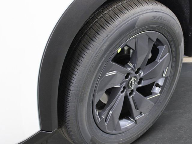 New 2026 Nissan Rogue SV FWD image 9