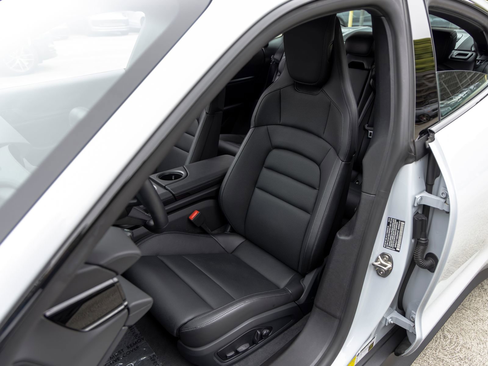 Certified 2025 Porsche Taycan RWD image 5