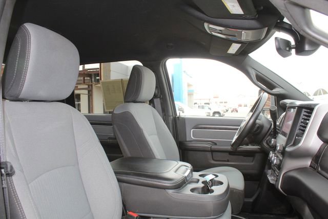 Used 2023 RAM 2500 Big Horn w/ Level 1 Equipment Group AWD/4WD image 17