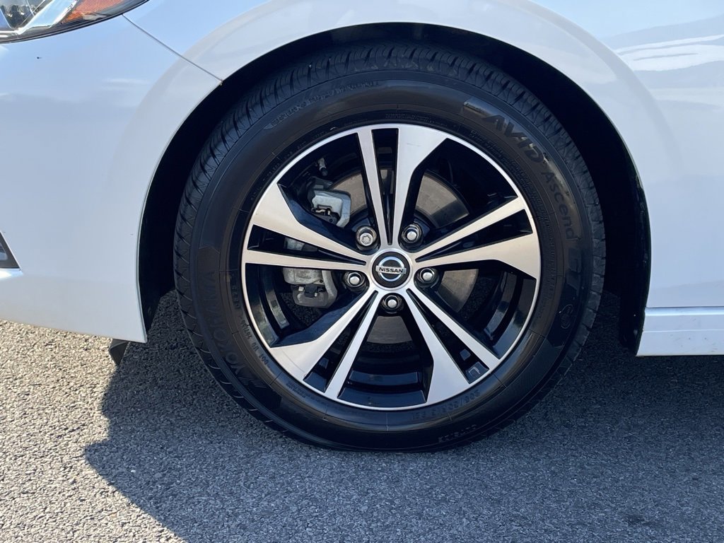 Used 2022 Nissan Sentra SV w/ Trunk Package image 29