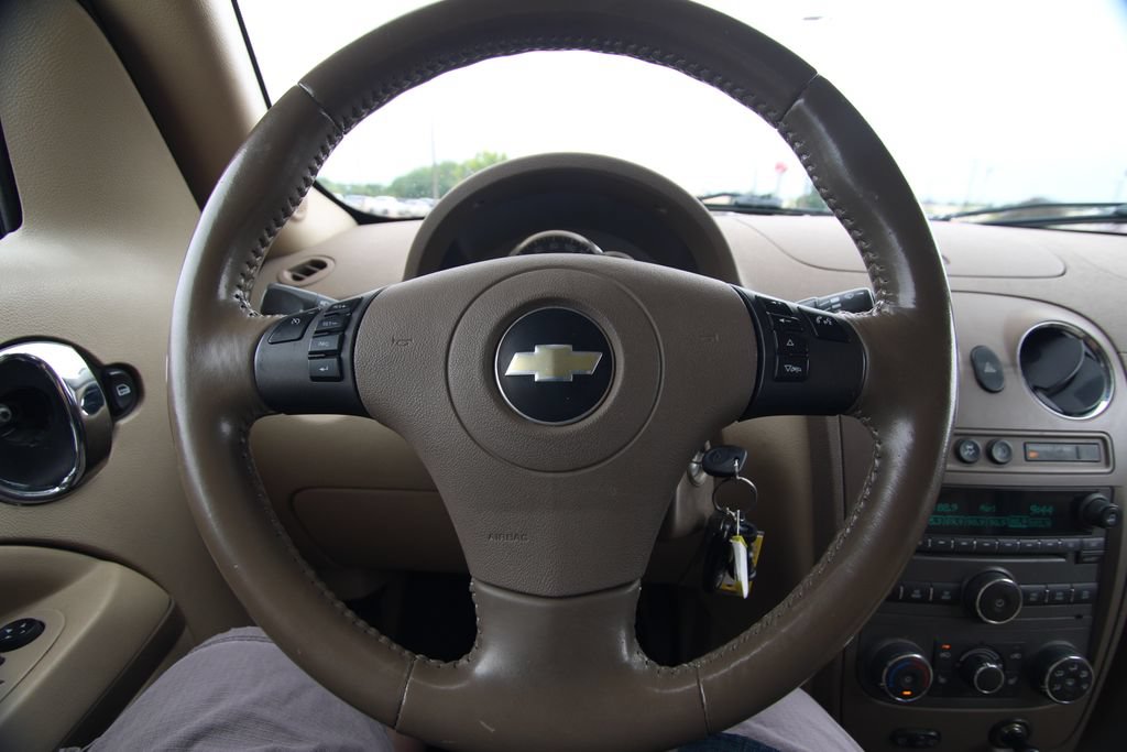 Used 2009 Chevrolet HHR LT FWD image 19
