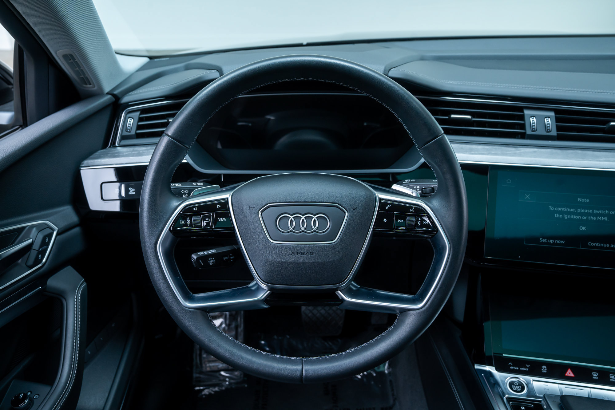 Used 2024 Audi Q8 e-tron Prestige w/ Prestige Package AWD/4WD image 11