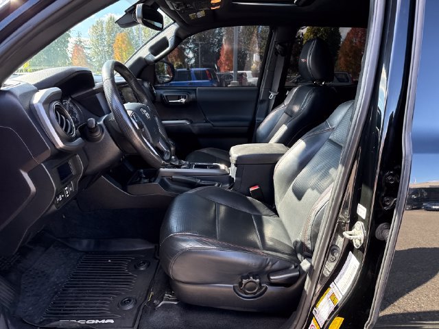 Used 2019 Toyota Tacoma TRD Pro AWD/4WD image 15