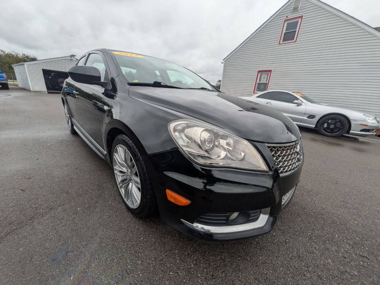 Used 2013 Suzuki Kizashi Sport GTS AWD/4WD image 5