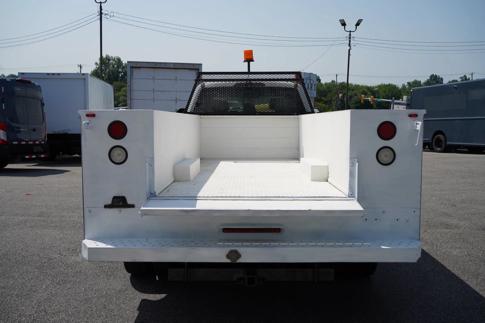 Used 2018 Ford F450 XL w/ Power Equipment Group RWD image 10