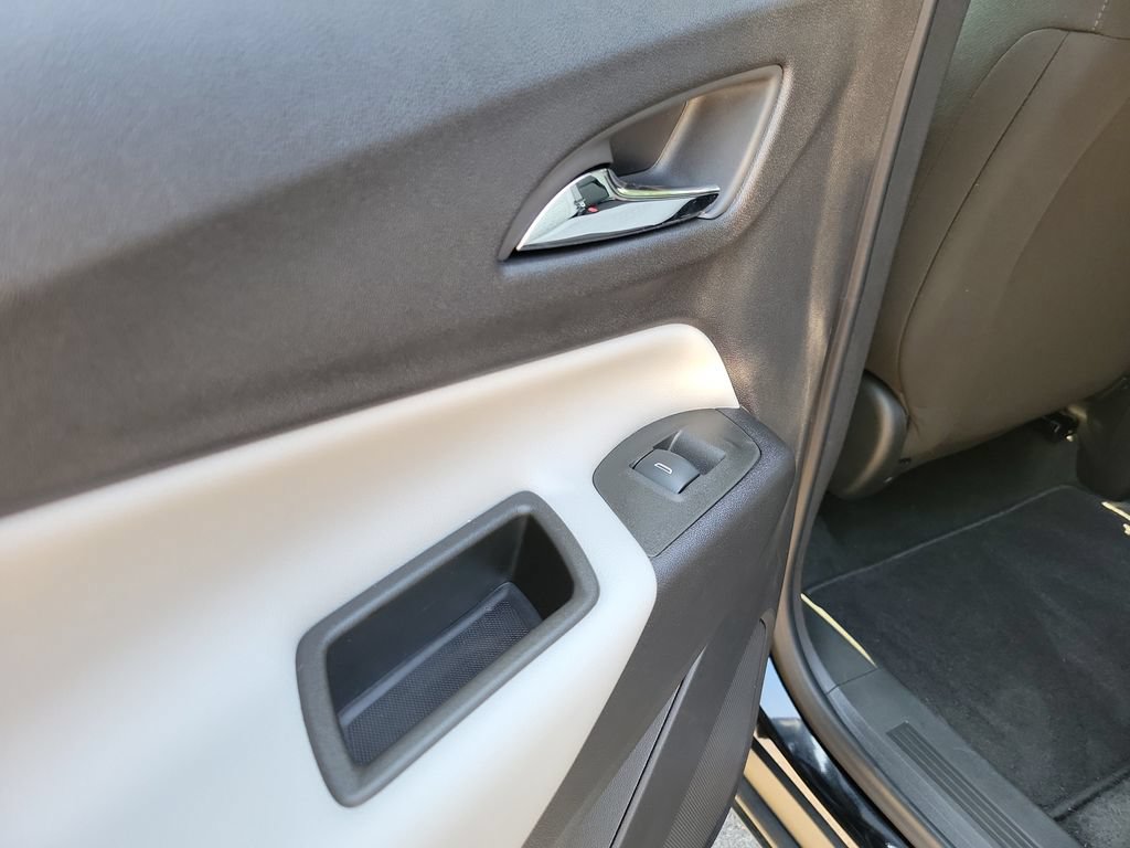 Used 2024 Chevrolet Equinox LS w/ LS Convenience Package FWD image 17