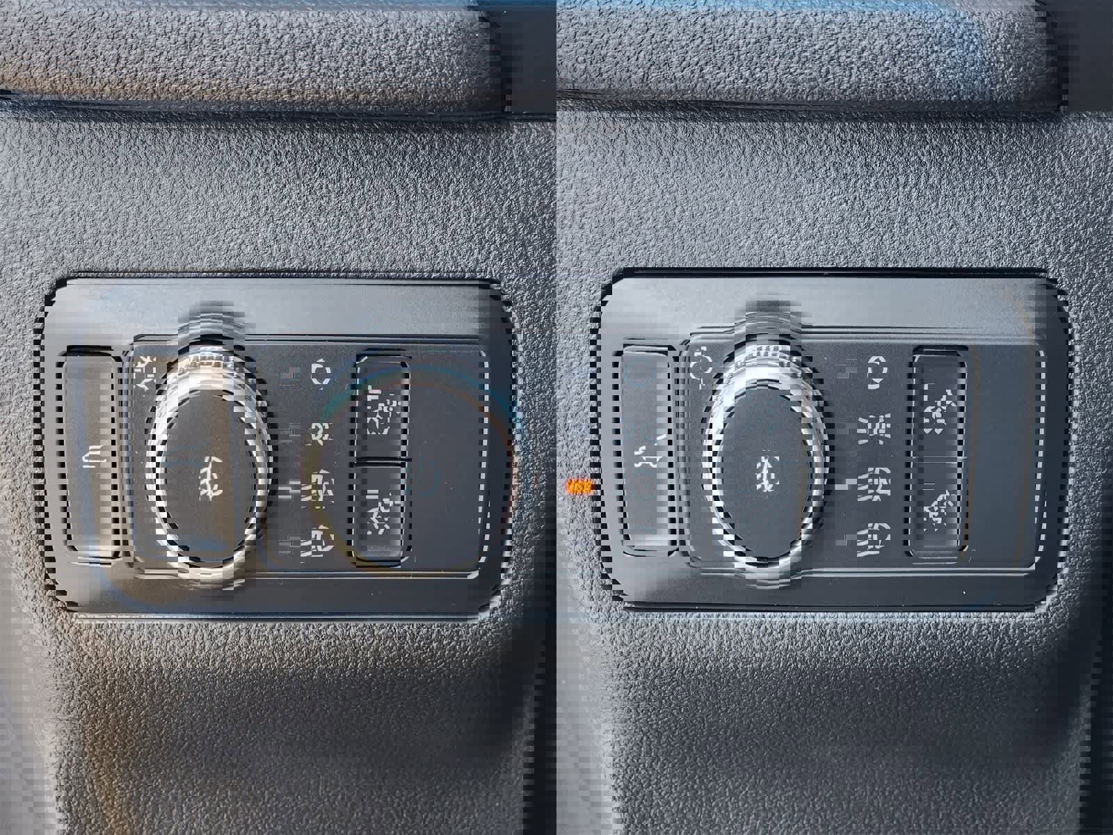 Used 2021 Ford Escape SEL image 14