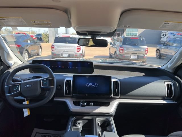 New 2026 Ford Expedition Active RWD image 10