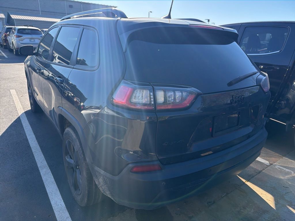 Used 2020 Jeep Cherokee Latitude Plus image 8