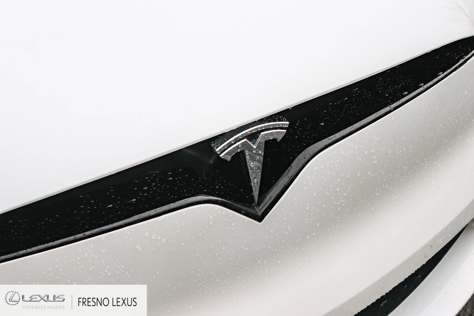 Used 2022 Tesla Model X image 11