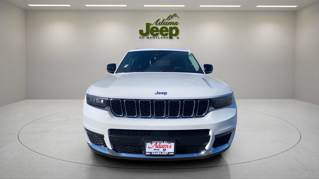 Used 2023 Jeep Grand Cherokee L Limited AWD/4WD image 2