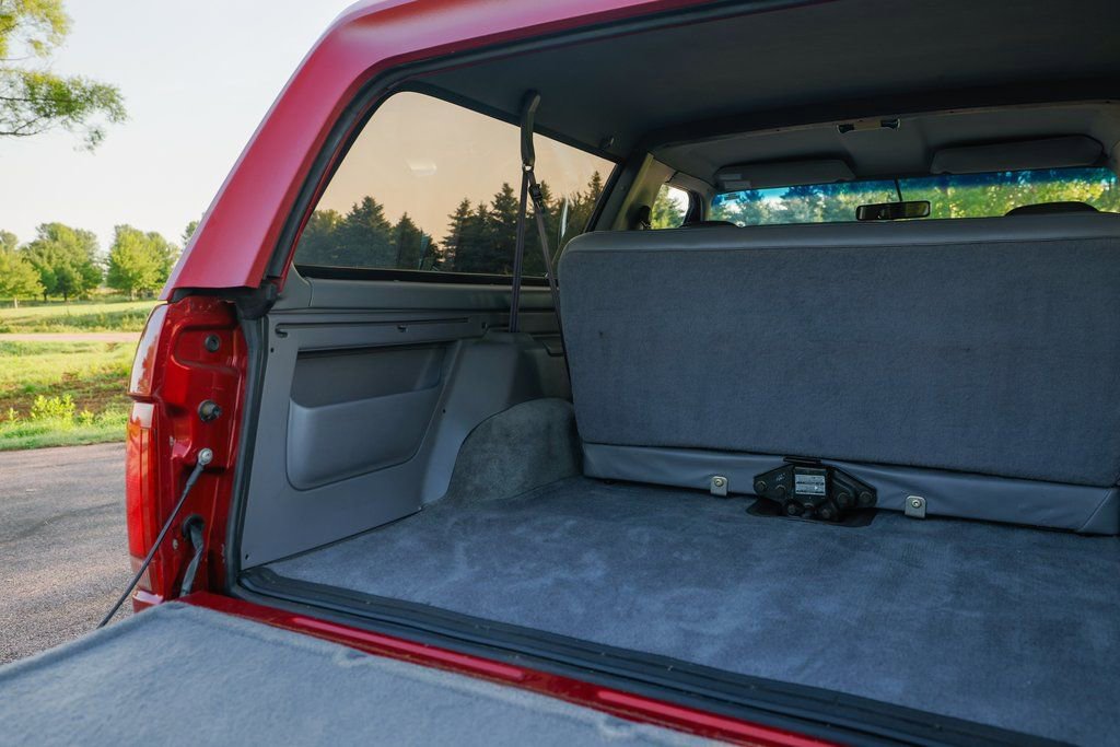 Used 1994 Ford Bronco XLT image 93