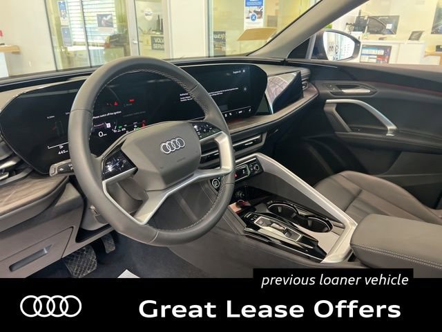 Used 2025 Audi Q5 Premium w/ Convenience Package AWD/4WD image 12